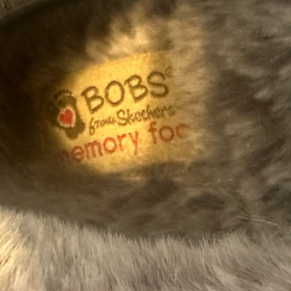 Slippers - Picture 3 of 5